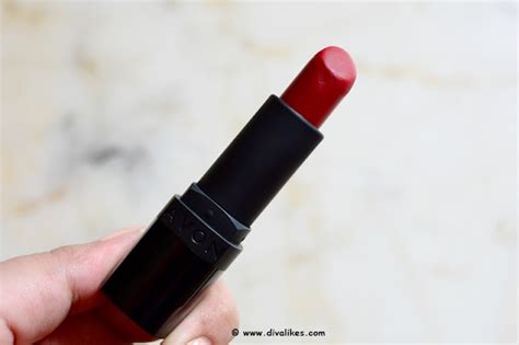 Avon True Color Perfectly Matte Lipstick Red Supreme Review Diva Likes