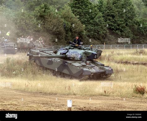 Cacique Mbt Tanque De Batalla Principal Fotograf A De Stock Alamy