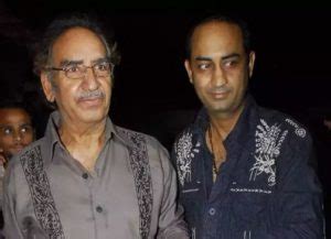 Veeru Devgan Wiki, Age, Death, Wife, Family, Biography & More - WikiBio