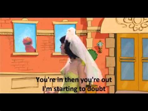 Katy Perry Sings Hot N Cold With Elmo On Sesame Street YouTube