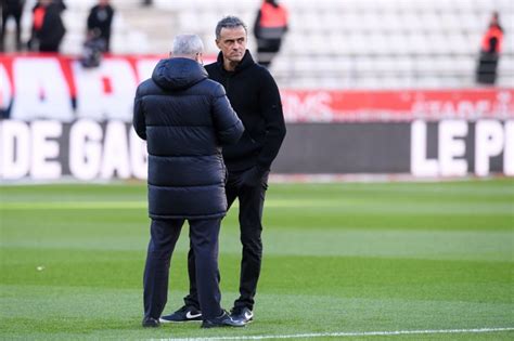 Mercato Psg Campos Et Enrique Daccord Pour Un Renfort Au Milieu