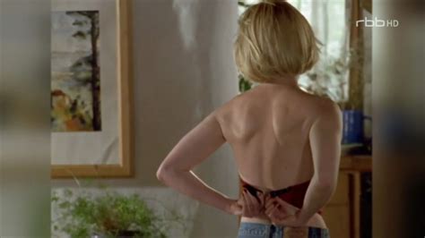 Naked Verena Wengler in Der Bergdoktor Gefährliches Spiel