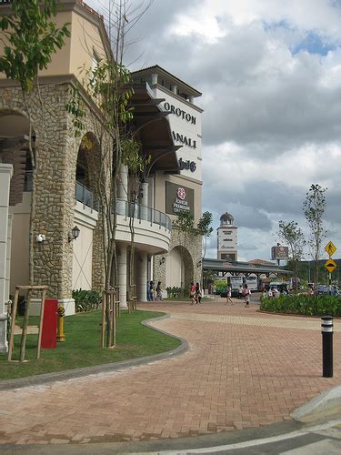 Johor Premium Outlets JPO Kulaijaya MALAYSIA