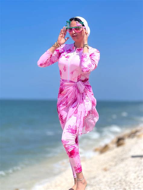 Hot Bink Burkini Bella Fashion