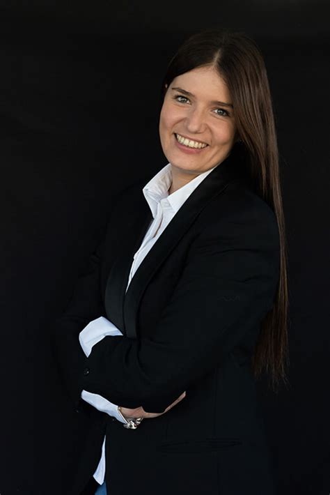 María Mahiques Santana Lawyers Accountants