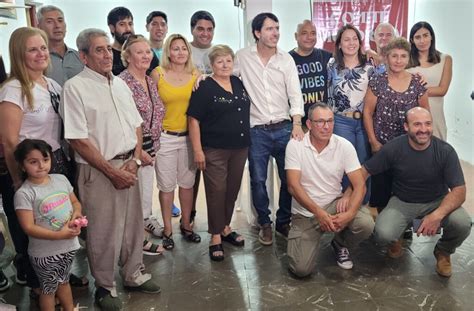 El precandidato Martín Berhongaray visitó Victorica dentro de la