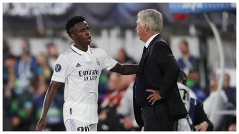 Carlo Ancelotti Y La Posible Salida De Vinicius Del Real Madrid