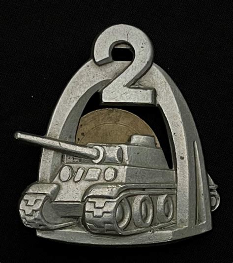 Polish Nd Armoured Div Breast Badge