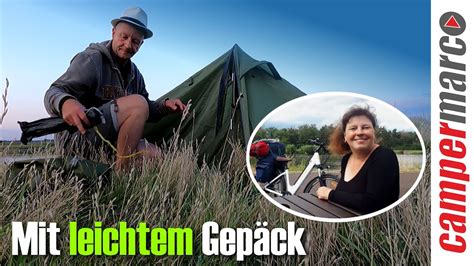 Mit leichtem Gepäck E Bike Tour ohne Fahrradwohnwagen Reichen E