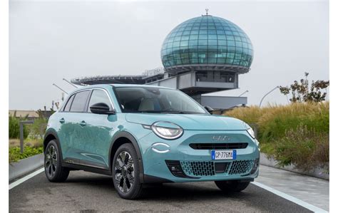 Fiat Apresenta O Novo Fiat 600 Hybrid O Upgrade Italiano Eletrificado Fiat Stellantis