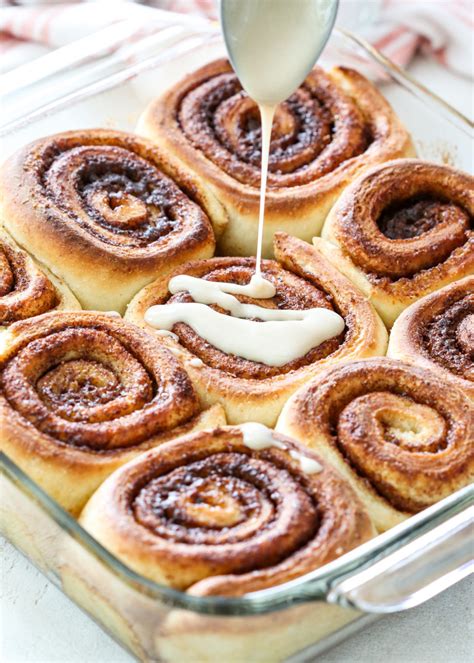 No Yeast Cinnamon Rolls | Gimme Delicious