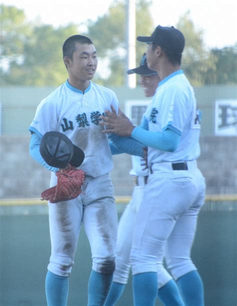 センバツ王者の山梨学院が白星発進 高校野球秋季関東大会 毎日新聞