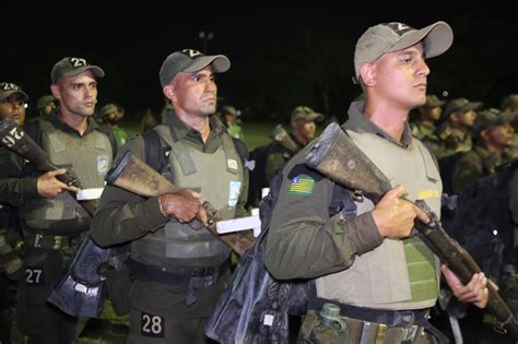 Seguran A Forma Policiais Para Expandir Policiamento A Reo No Piau