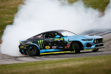 Ford Unveils 1 300 Hp Mustang Rtr Spec 5 Fd Drift Monster Highlights Electronic Drift Brake