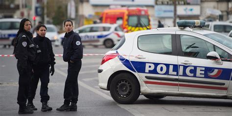 Mort De Deux Femmes Près De Nice La Mère Aurait Tué Sa Fille Dans Son