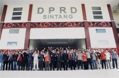 Persatuan Masyarakat Serawai Ambalau Audiensi Dengan Dprd Sintang