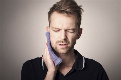 A Quick Guide to Impacted Wisdom Teeth Pain Relief | Bellevue Hill Dental