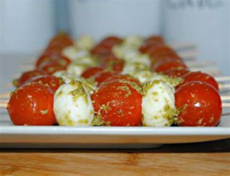 Espetadas De Tomate Cereja E Queijo Mozarela Petiscos Receitas