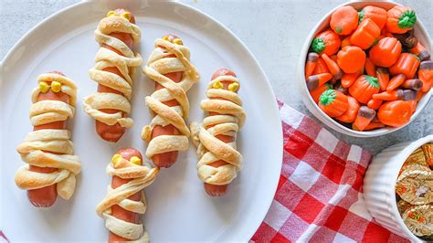 Halloween Mummy Hot Dogs Recipe