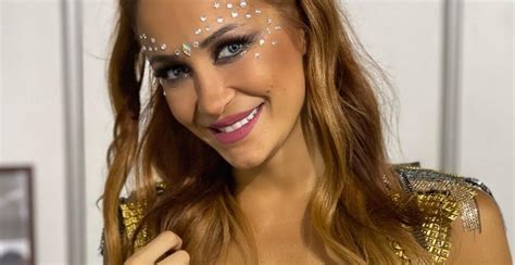 Descubre las impactantes fotografías en bikini de Francini Amaral