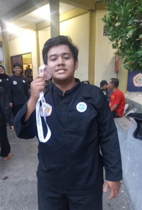 Mahasiswa Unair Juara Iii Kejuaraan Pencak Silat Ngawi National