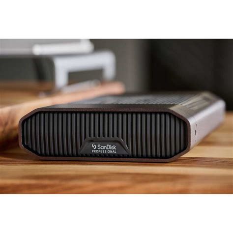USB external hard drive SanDisk Professional G-DRIVE up to 22TB