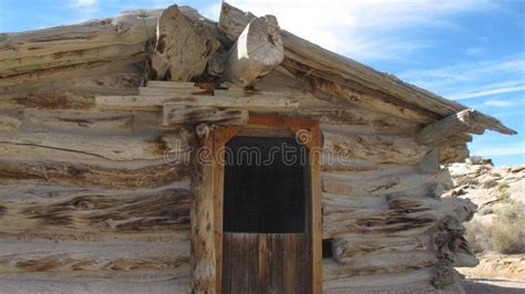 Abandoned Wooden Cabin Stock Image Image Of Colorful 87899521