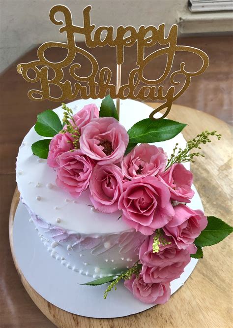 Happy Birthday Beautiful Flower Cake