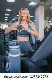 Femme mature sexy résultats 65 mille dimages libres de droits de