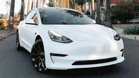 2025 Tesla Model Y Redesign Price Specs And Release Date Ev Riders