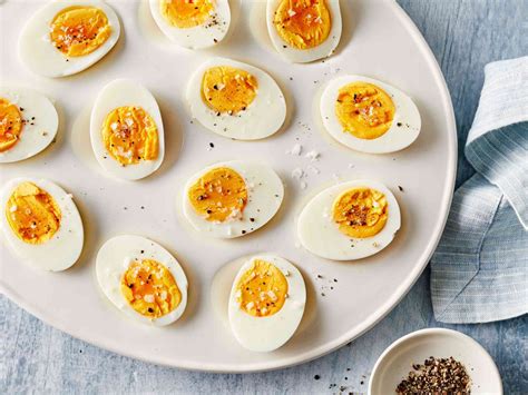 How Long Do Hard-Boiled Eggs Last?