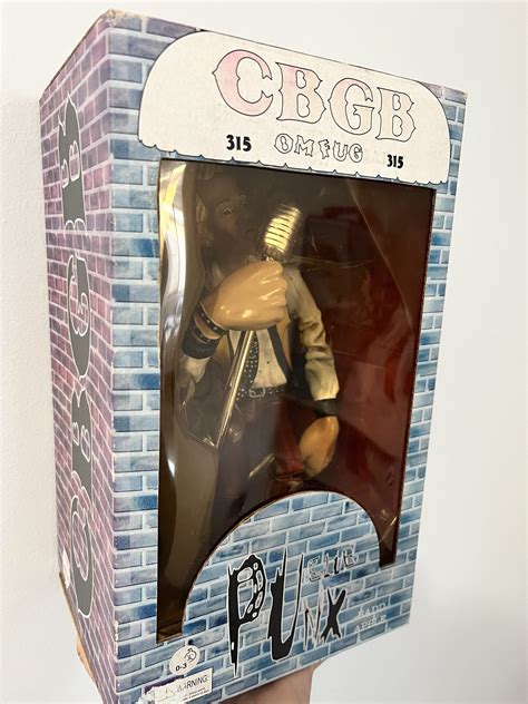 Cbgb Club Punx Sex Pistols Figurine Beatniks Records