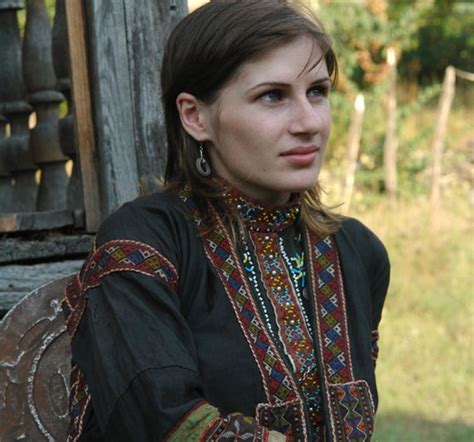 Georgian embroidery Traditional Fashion, Traditional Outfits, Caucasus ...