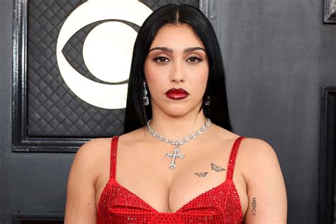 Lourdes Leon Serves Jessica Rabbit Realness On Grammys Red Carpet