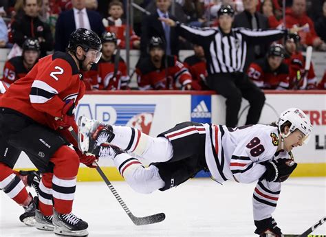 Blackhawks Place Bedard On Injured Reserve With Fractured Jaw – Fantom ...