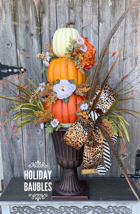 Pin By Ivey Smith On Wreaths Florals Fall Topiary Diy Fall