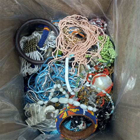 Buy the 7.8lbs of Assorted Bulk Costume Jewelry | GoodwillFinds