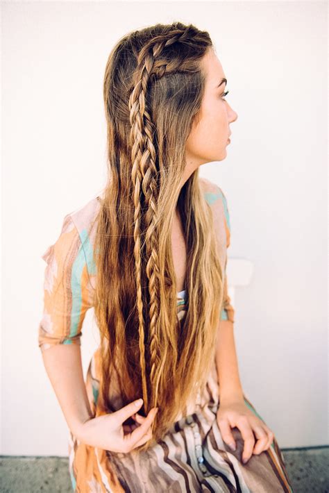 4 Simple Bohemian Hairstyles Perfect For Your Next Music Festival Go