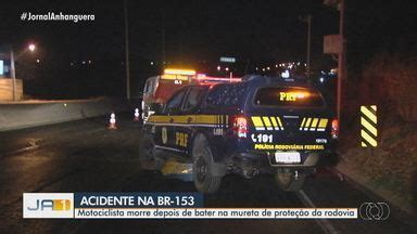 JA 1ª Edição Motociclista morre depois de bater em mureta de proteção