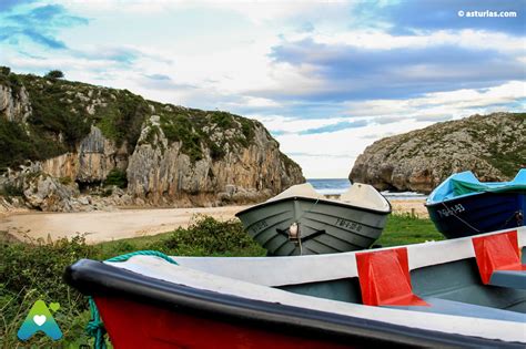 Playa De Cuevas Del Mar Llanes Asturias