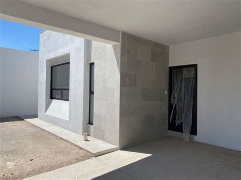 Venta Casa En Puerta Del Sol Saltillo Saltillo Coahuila Icasas Mx