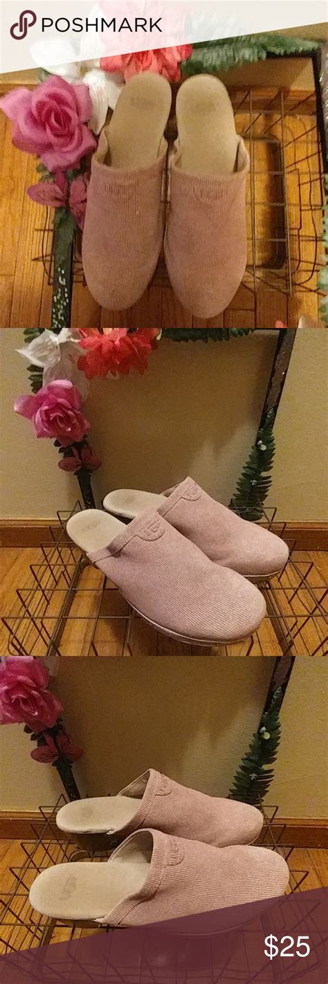 Ugg Clogs Pink Ugg Canvas Clogs Size 5 Great Condition Ugg Shoes