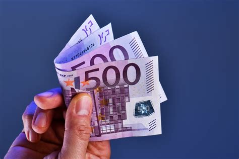 Carta Della Cultura Giovani E Carta Del Merito Euro Cumulabili