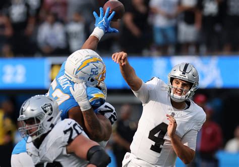 Rookie Raiders QB Aidan O’Connell faces steep learning curve in debut ...