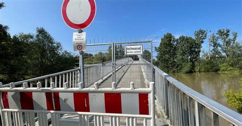 Rhein Hochwasser im Ried geht langsam zurück