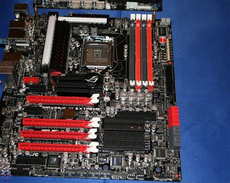 híd szalon Állítólagos asus lga 1155 motherboard Leselkedik Hajó Masaccio