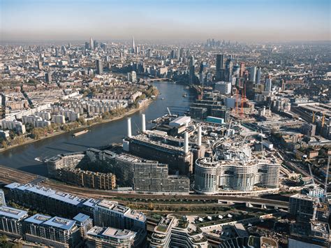 aerial   london architectural commercial property