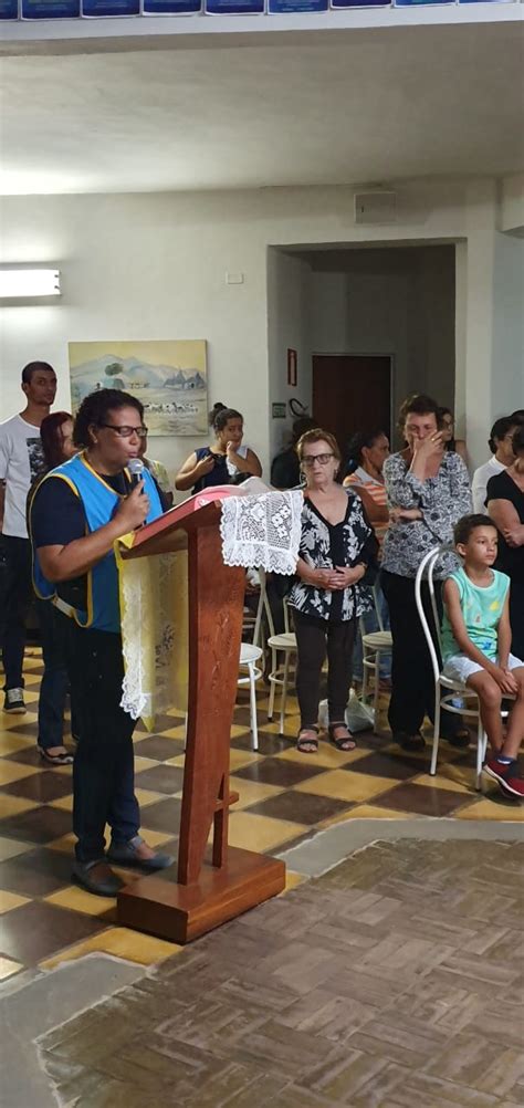 Celebra O No Santu Rio Nossa Senhora Do Ros Rio Em Homenagem S