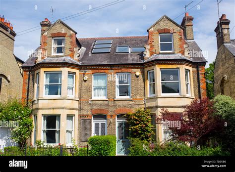 Semi Detached House Front Garden Hi Res Stock Photography And Images