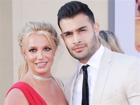 Hold On—Did Britney Spears Just Debut Her Engagement Ring? | Who What ...